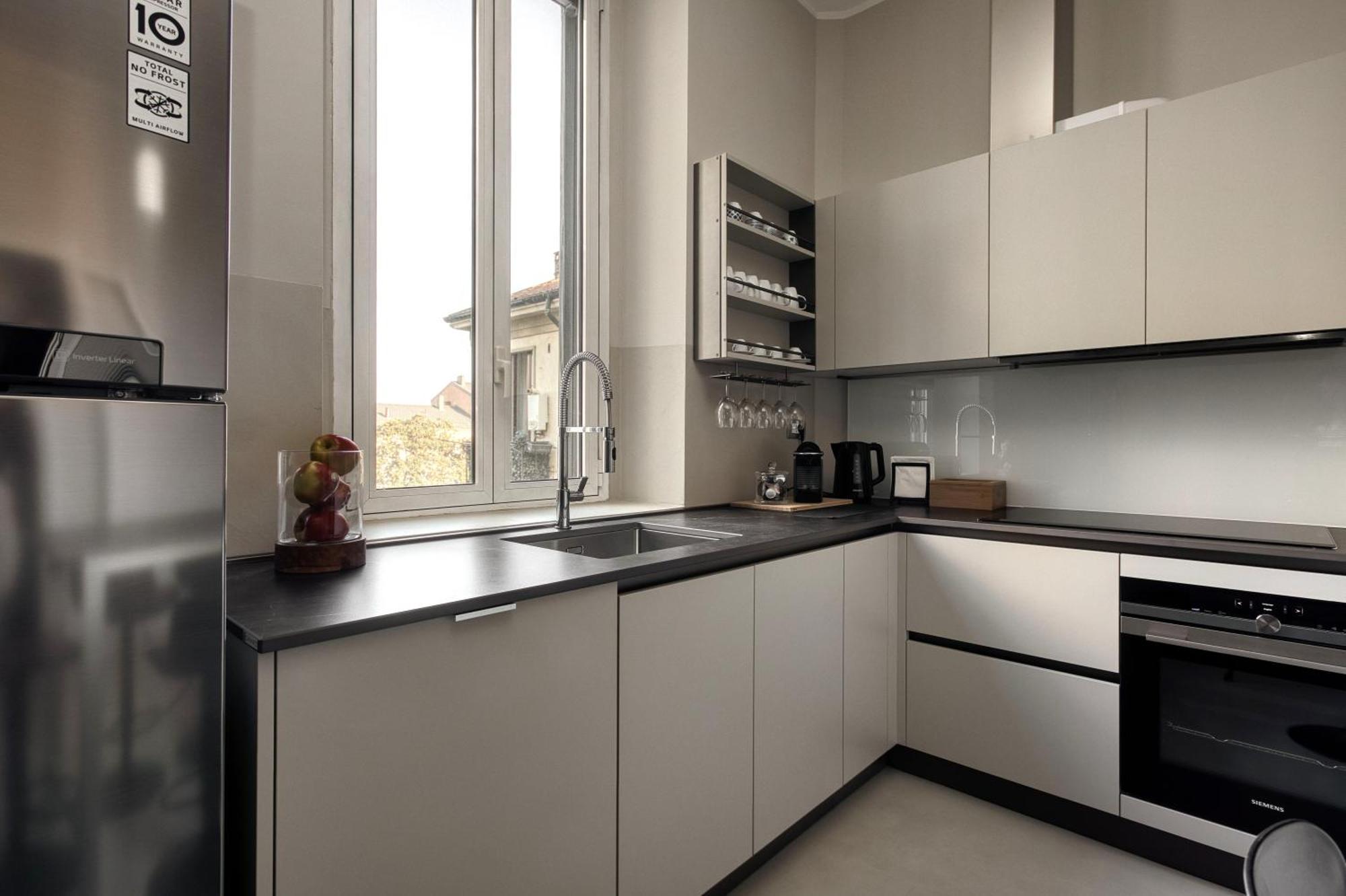 Appartement Navigli, 90 Square Meters, Free Parking Ripa Ticinese à Milan Extérieur photo