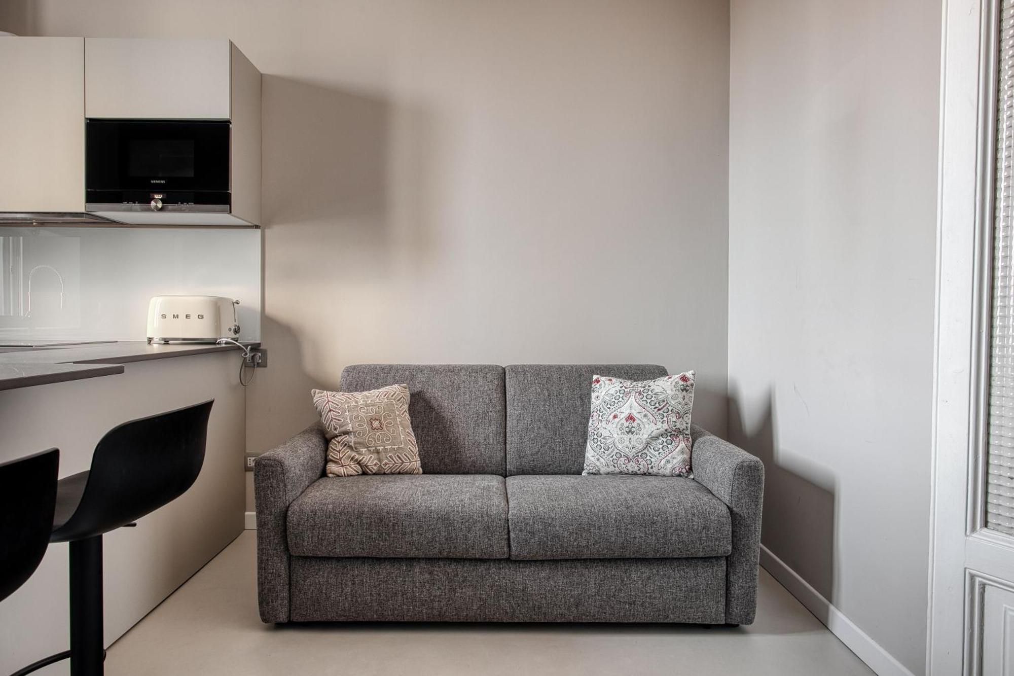 Appartement Navigli, 90 Square Meters, Free Parking Ripa Ticinese à Milan Extérieur photo